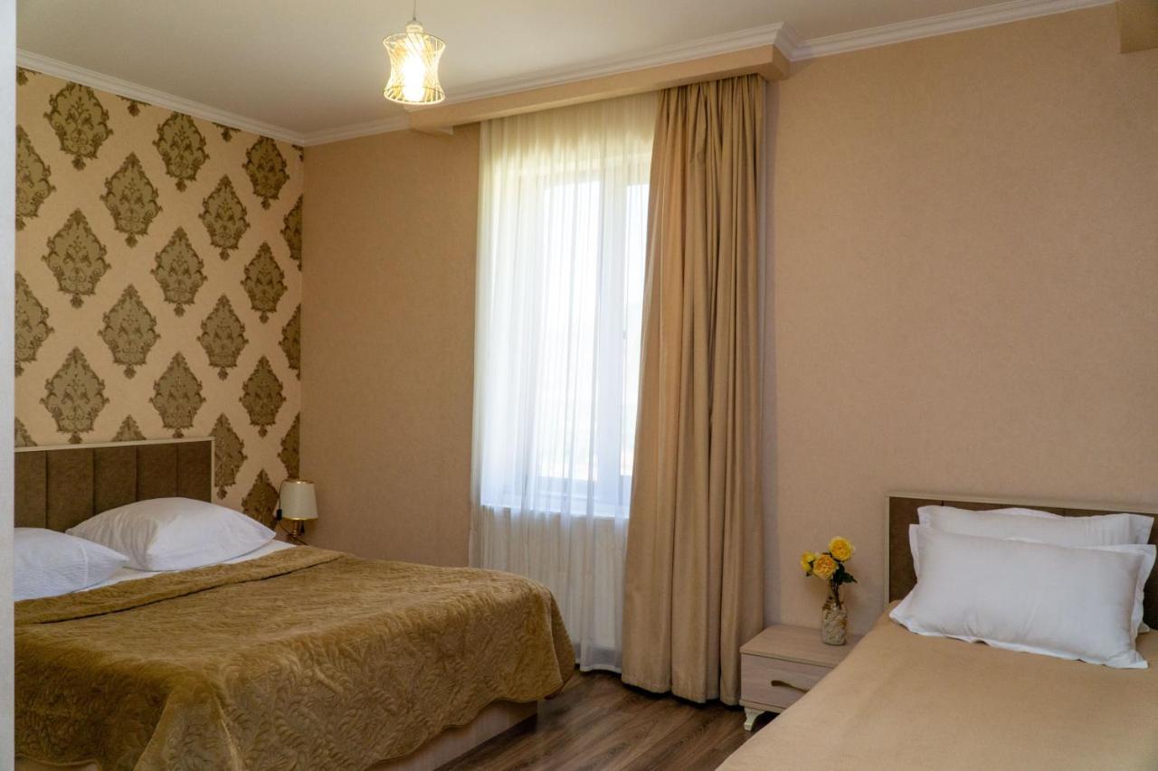 Hotel Diamond Kazbegi Luaran gambar
