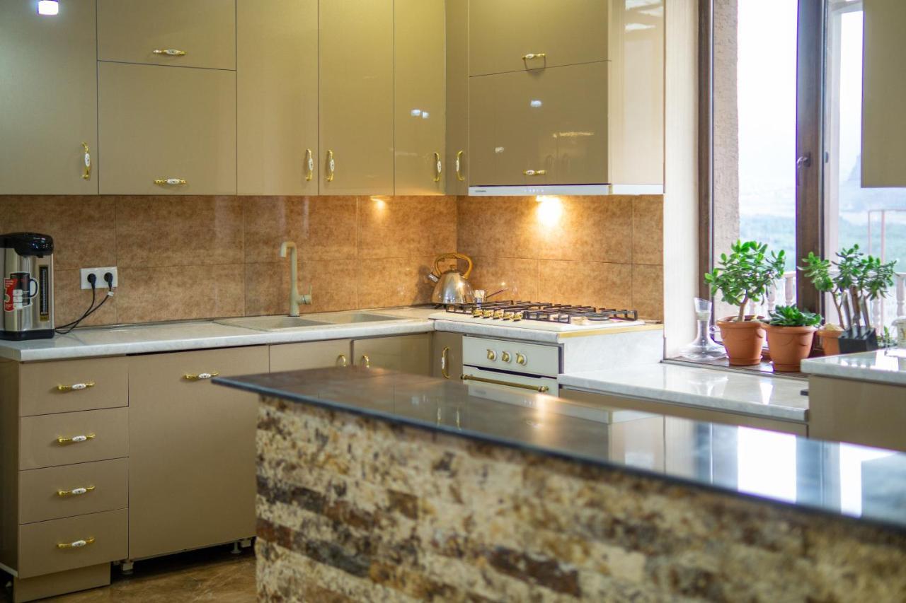 Hotel Diamond Kazbegi Luaran gambar