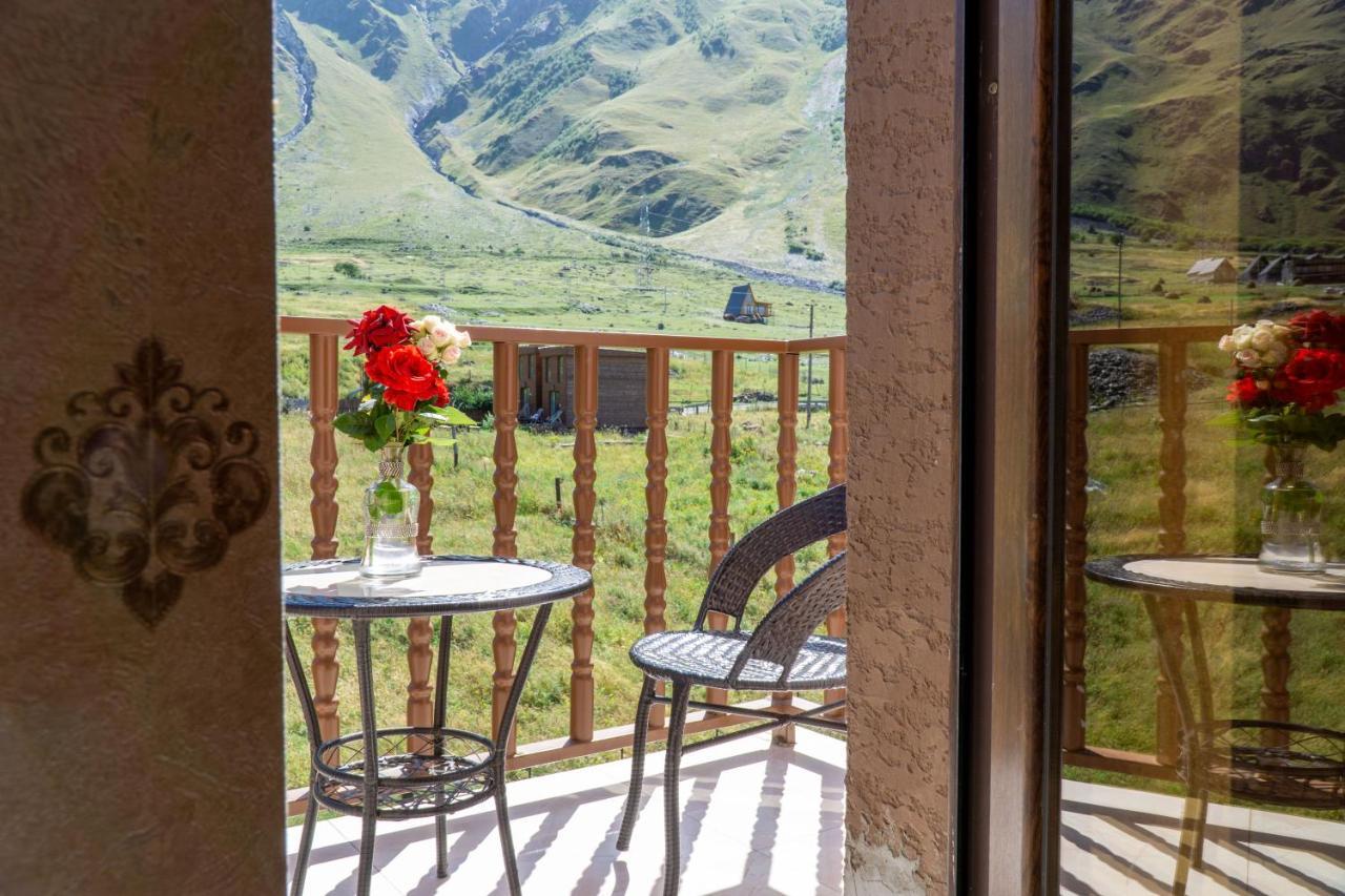 Hotel Diamond Kazbegi Luaran gambar